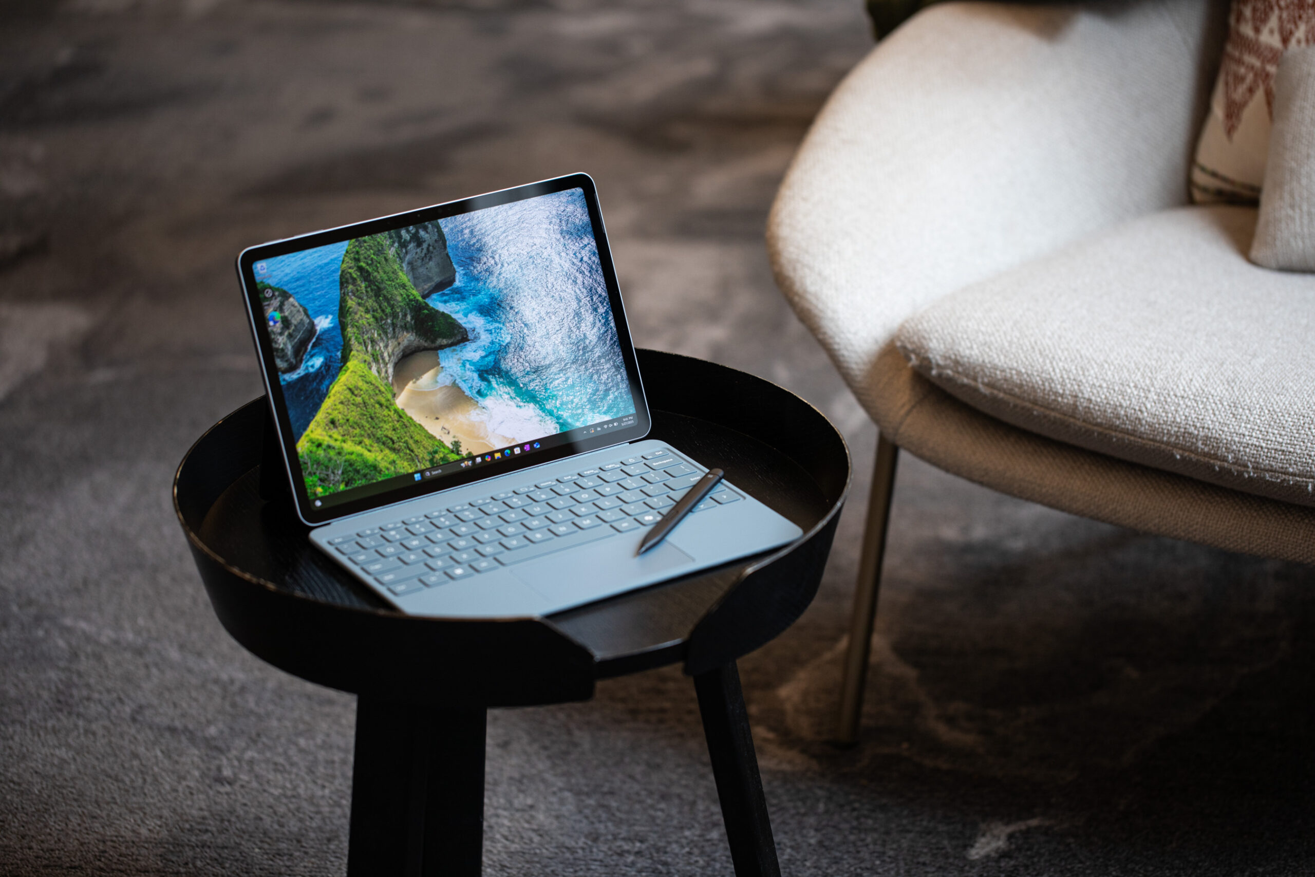 Microsoft Surface PCs: The Shift Toward AI Integration