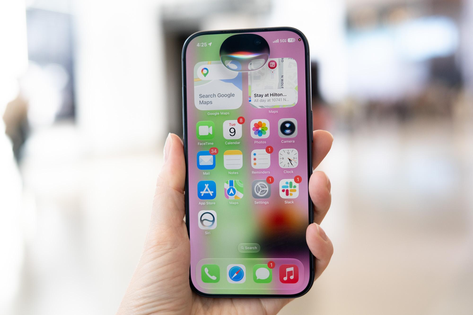 Siri AI: A Shift Toward Practical Utility