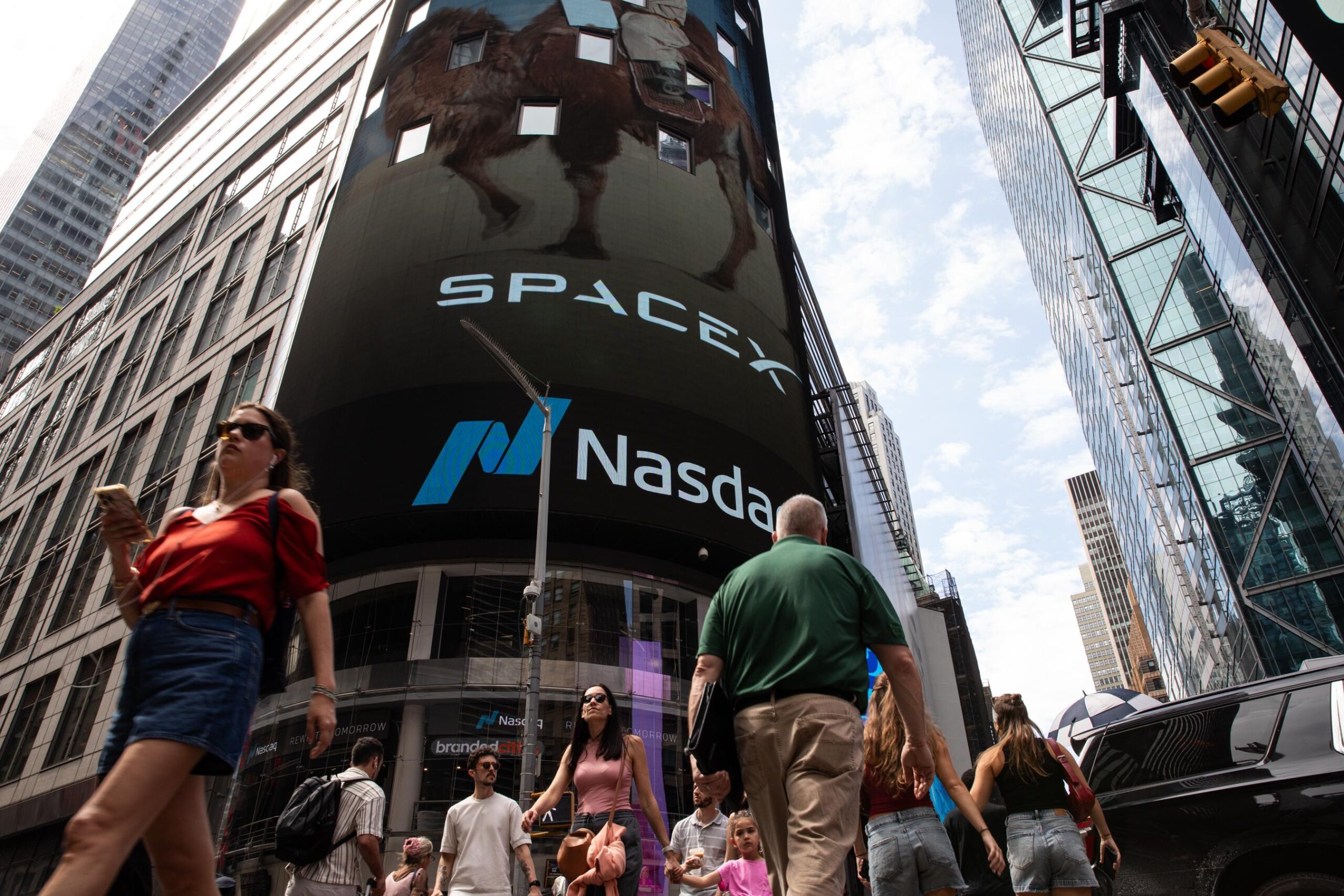 SpaceX IPO: A Major Shift in Space Economics and AI Infrastructure