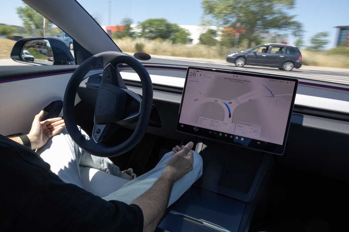 Tesla FSD: Automation's Impact on Transportation Systems