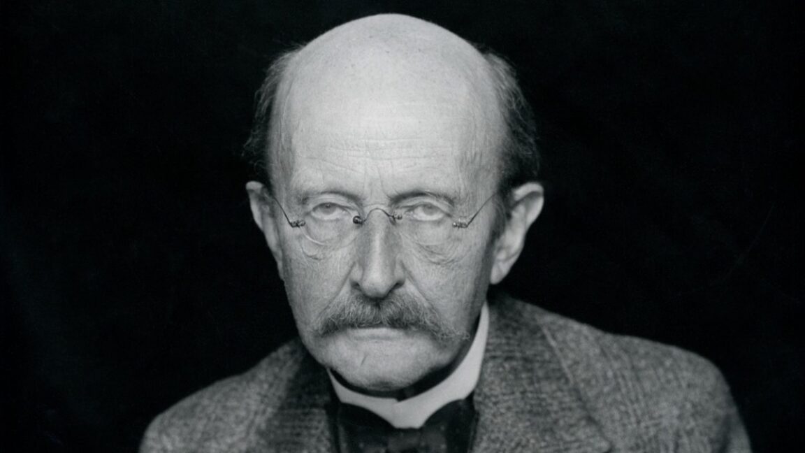 The Retraction of Max Planck's 1940s Papers and the Shift in Scientific Publishing