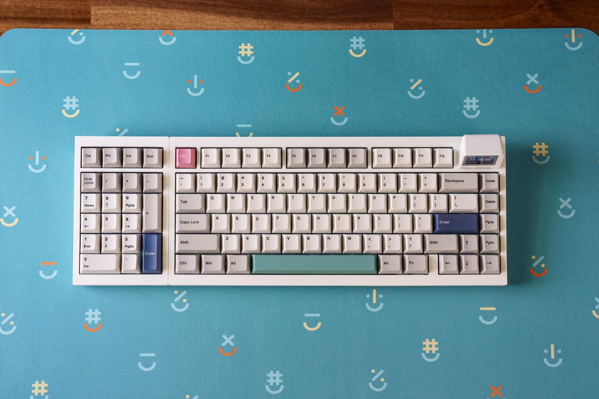 Epomaker RT98: Modular Numpad Meets Customization