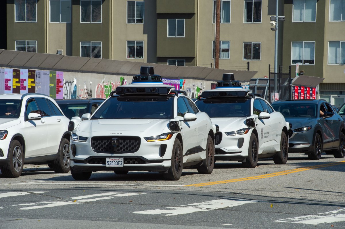 Waymo Traffic Fiasco and SF's Call for Stricter Autonomous Regulations