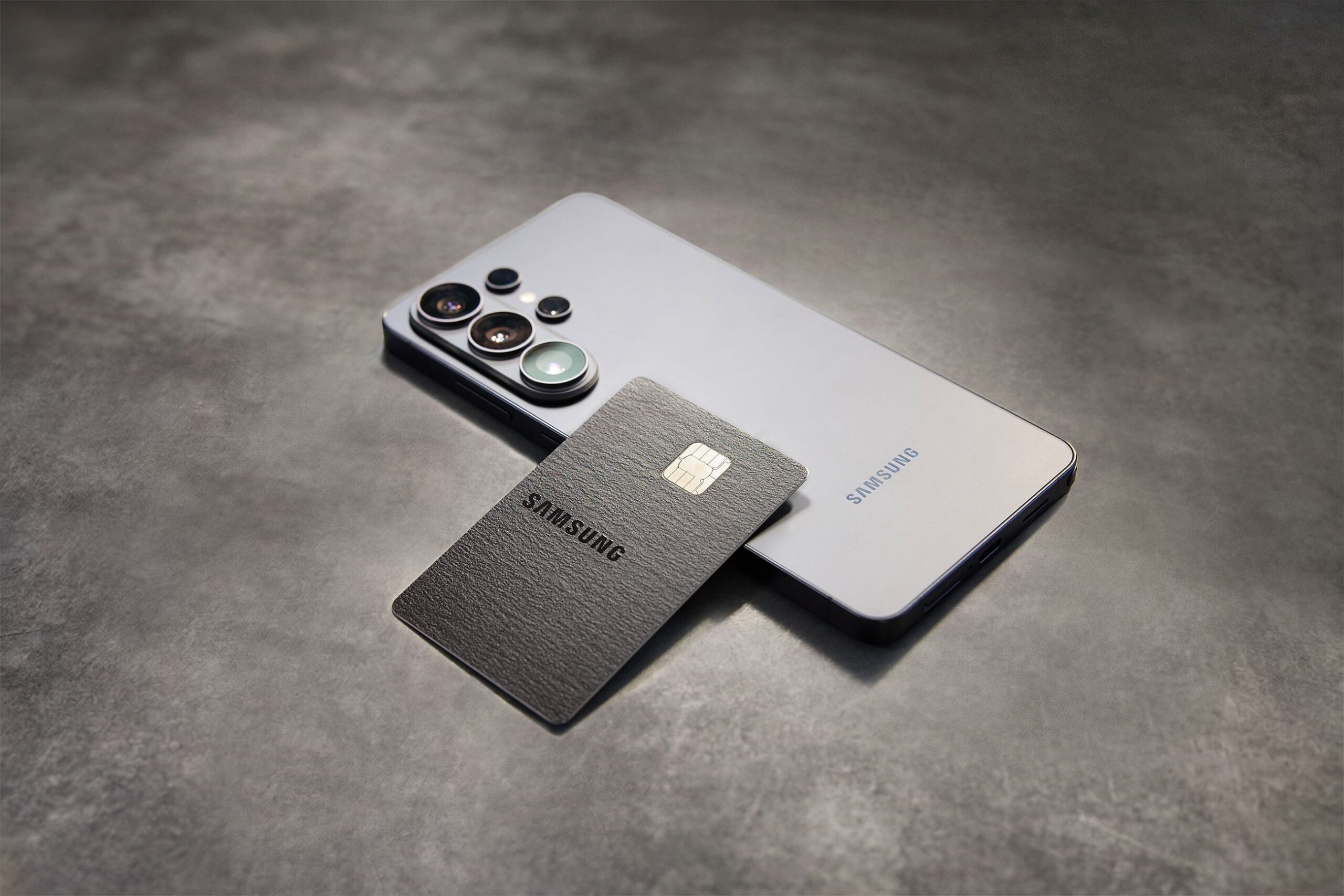 Samsung Galaxy Card and the Expansion of Financial Services