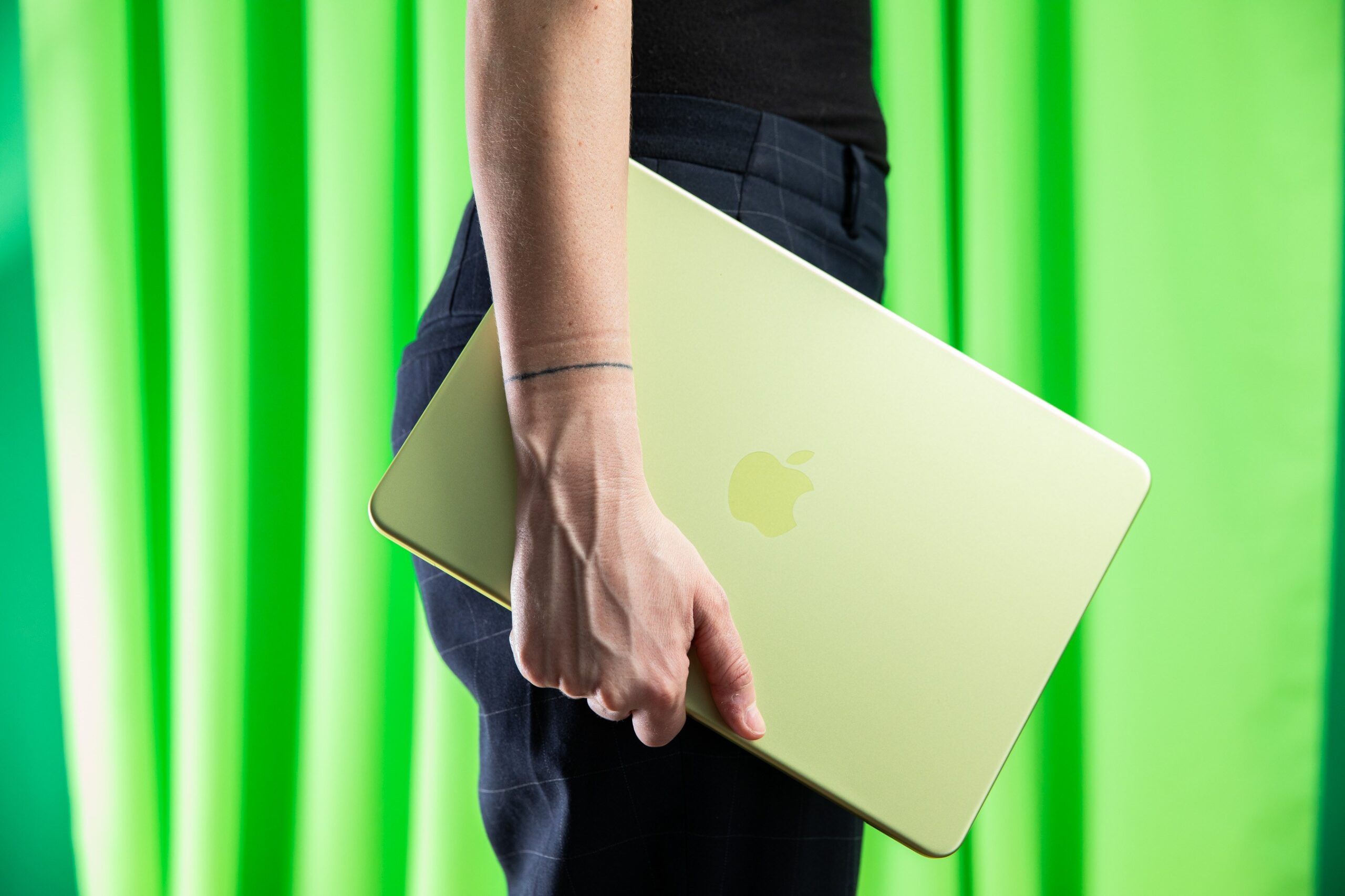 Understanding Laptop Market Patterns Amid RAM Shortages
