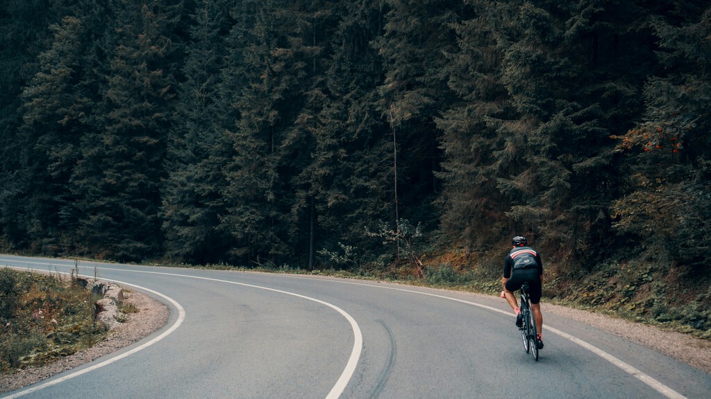 New Traffic Rule: Slowing Down for Cyclists