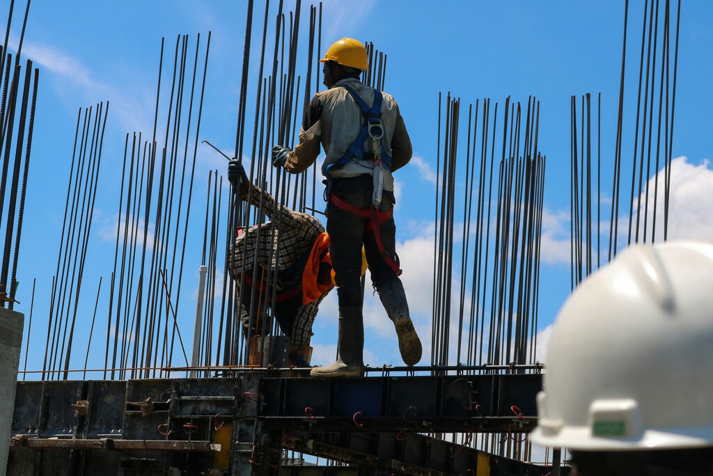 Spanish Minimum Wage: High but Lacking Purchase Power
