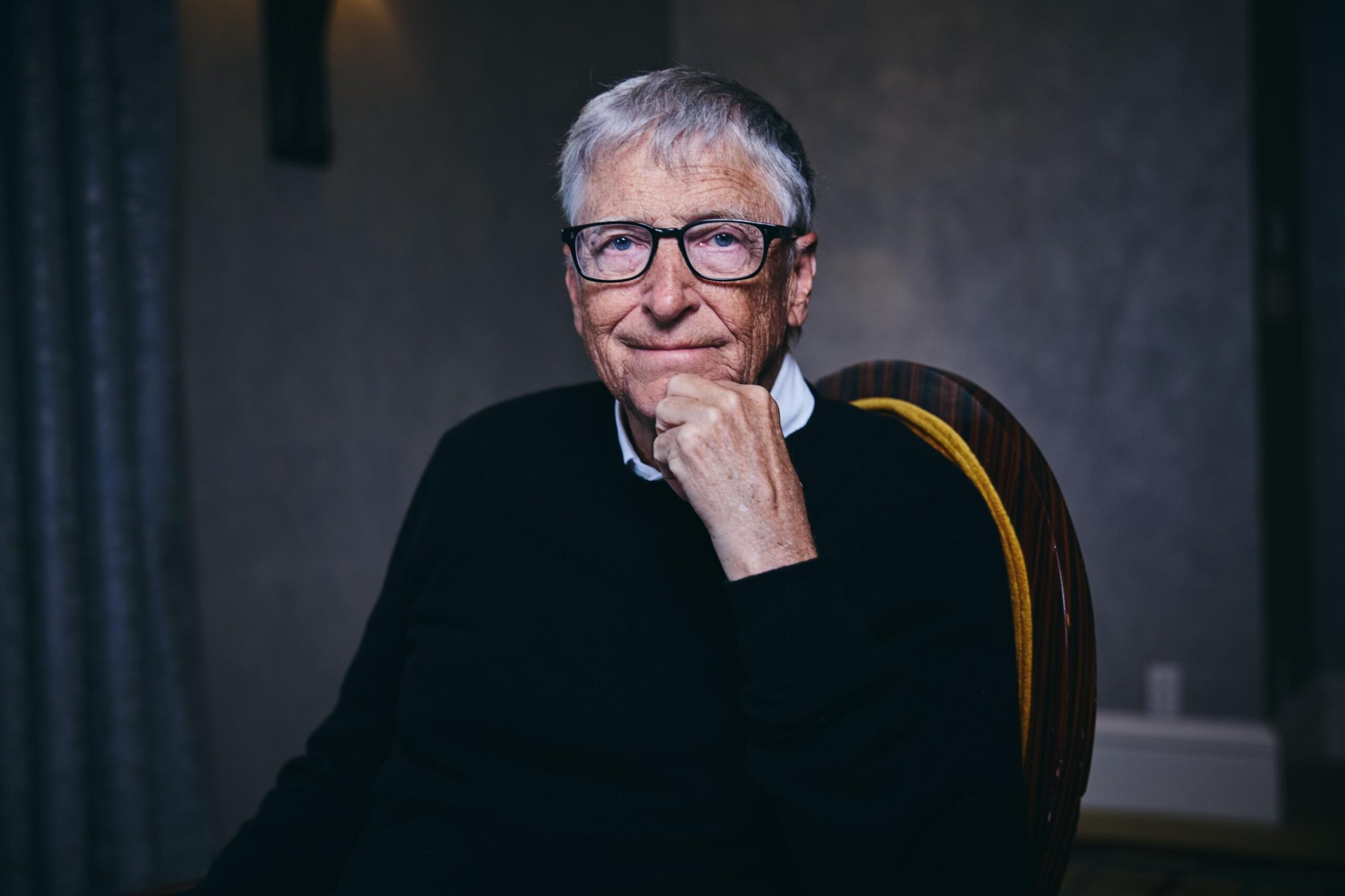 Bill Gates Warns of 'Tumultuous' AI Disruption Ahead